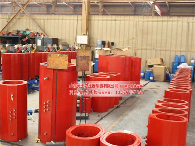 1000KVA云和云和云和干式变压器 1000KVA云和云和云和干式变压器